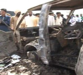 Pakistan: 17 children, teacher die in Gujrat school bus fire